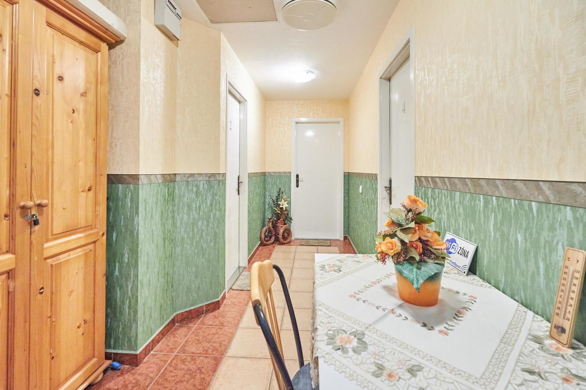 Ada Apartmanhaz Hajdúszoboszló Eksteriør bilde